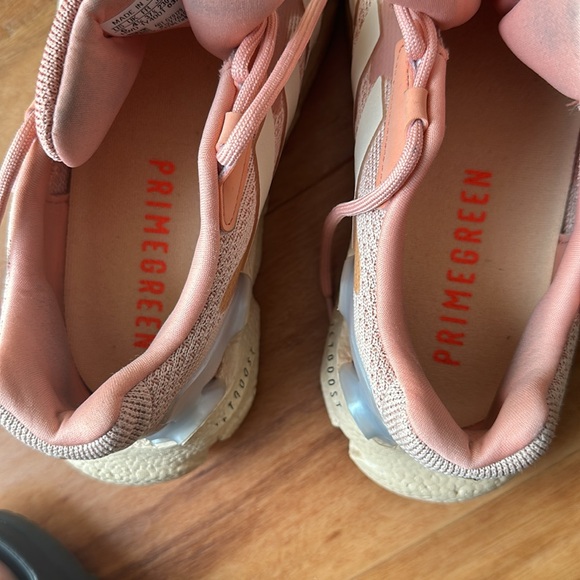 Adidas Jetboost Sneaker - Picture 8 of 8